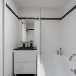 Charming Bright Flat In Vieux Lille. *