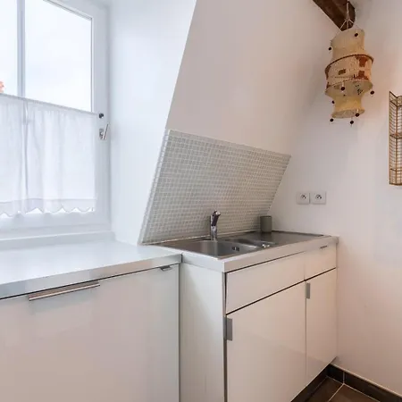 Apartament Charming Bright Flat In Vieux Lille. *