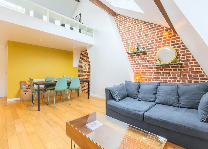 Charming Bright Flat In Vieux Lille. Appartement *